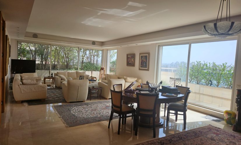 WhatsApp Image 2024-04-25 at 10.01.55